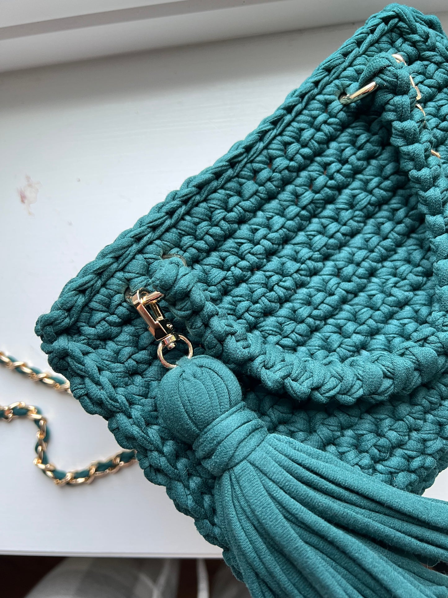 Milan Tote Bag | Handmade Crochet T-shirt Yarn Bag